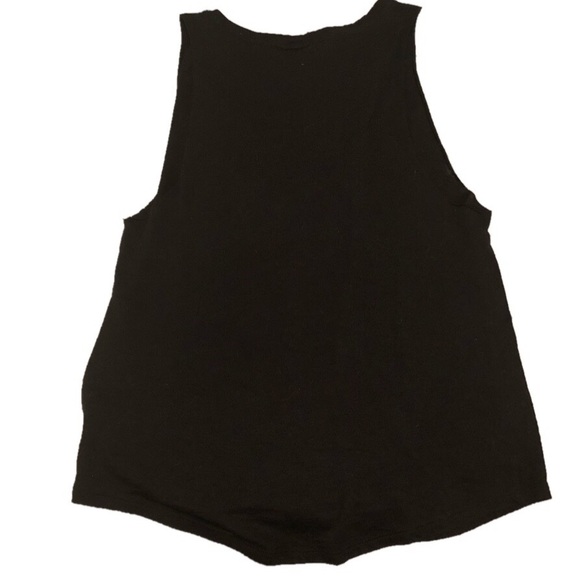 VS Pink Graphic Muscle Tank - Picture 3 of 5